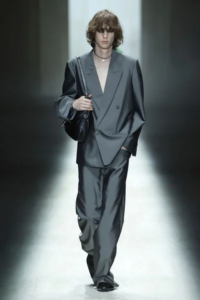 Look 41